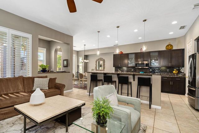 118 Mission Lake Way, Rancho Mirage, CA 92270