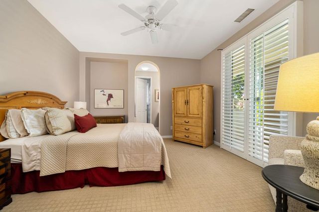 118 Mission Lake Way, Rancho Mirage, CA 92270