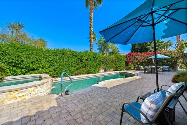 118 Mission Lake Way, Rancho Mirage, CA 92270