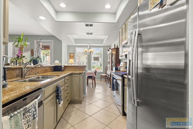 4 Harbor Town, Laguna Vista, TX 78578