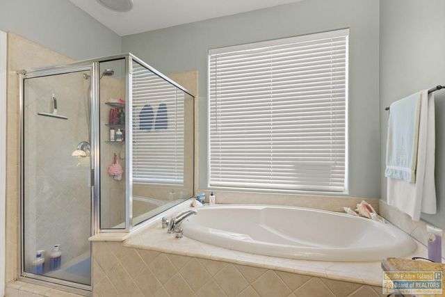 4 Harbor Town, Laguna Vista, TX 78578