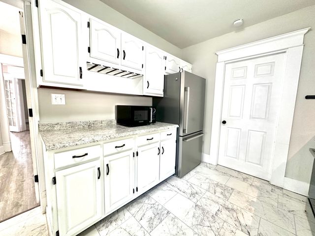 279 N Addison Street, Indianapolis, IN 46222