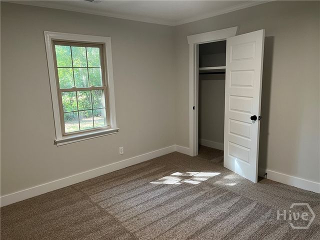 2610 Dogwood Avenue, Savannah, GA 31404