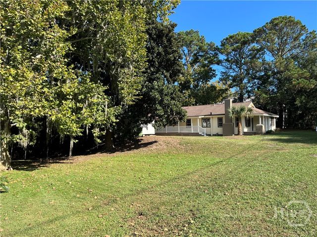 2610 Dogwood Avenue, Savannah, GA 31404