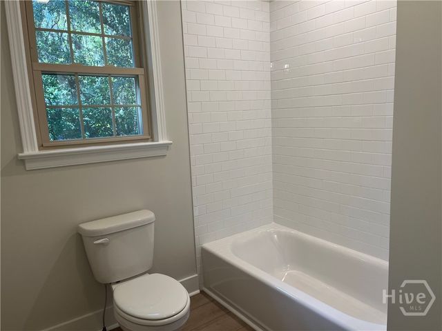 2610 Dogwood Avenue, Savannah, GA 31404