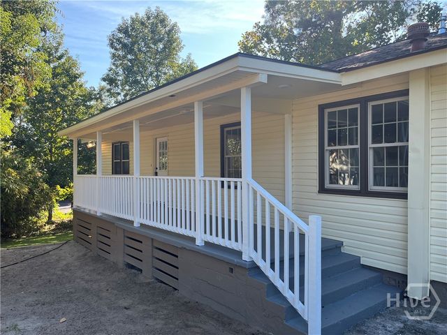 2610 Dogwood Avenue, Savannah, GA 31404
