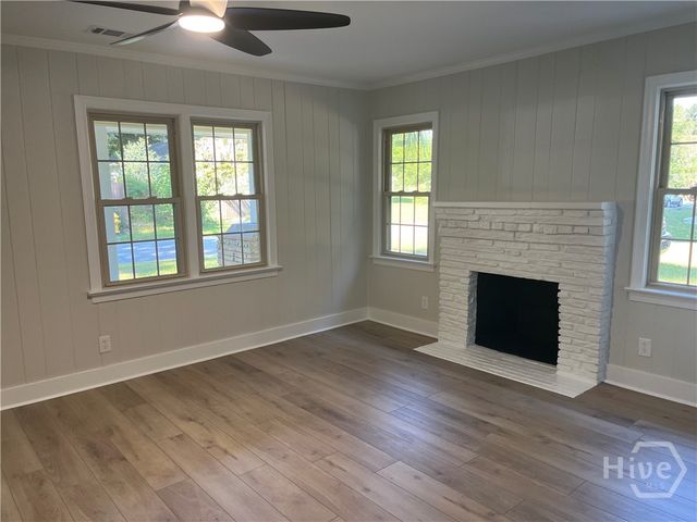 2610 Dogwood Avenue, Savannah, GA 31404