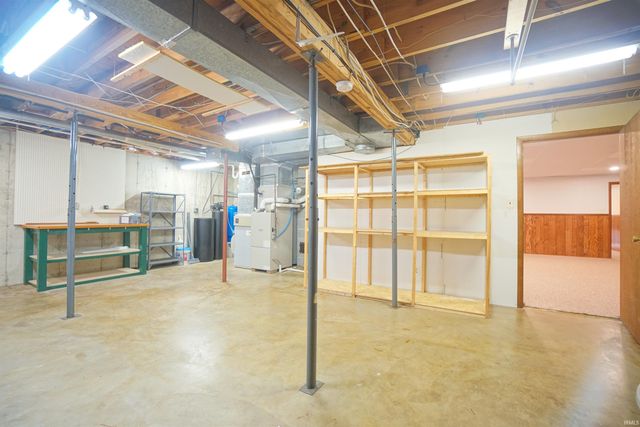 4630 E Armstrong Road, Leesburg, IN 46538