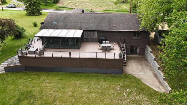 4630 E Armstrong Road, Leesburg, IN 46538