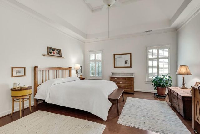 3160 Royal Creek SW Way, Lilburn, GA 30047