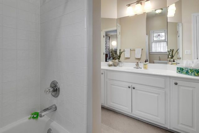 3160 Royal Creek SW Way, Lilburn, GA 30047