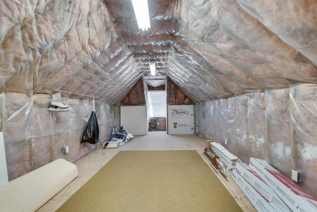 3160 Royal Creek SW Way, Lilburn, GA 30047