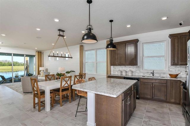 2364 DAISY TREE ROAD, St Cloud, FL 34771