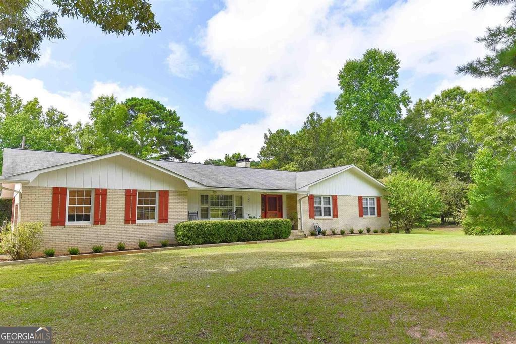 250 Hillview Road, Hampton, GA 30228 — exterior