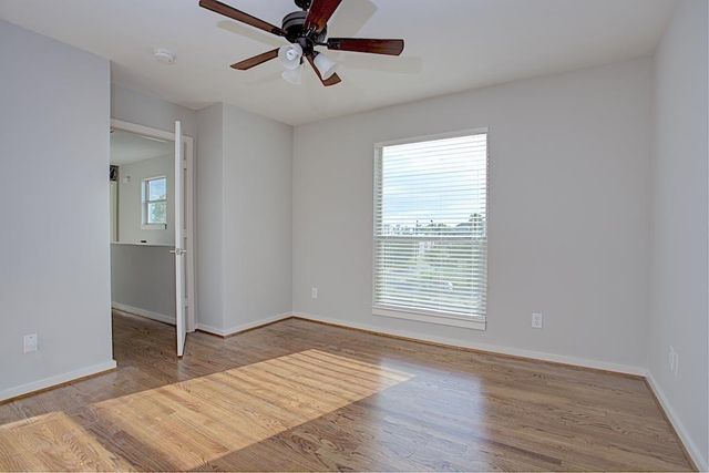 5342 Darling Street A, Houston, TX 77007