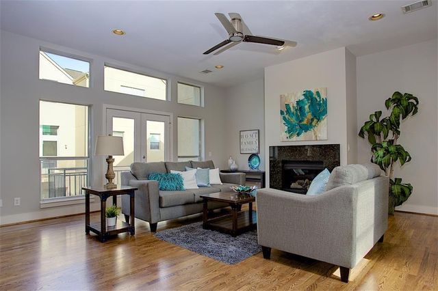 5342 Darling Street A, Houston, TX 77007