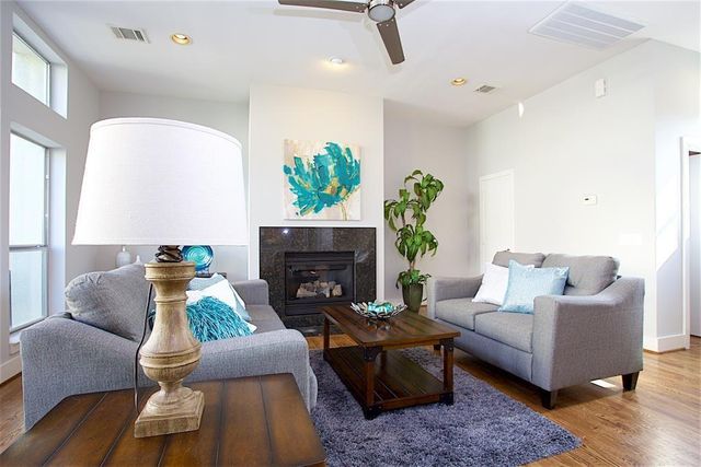 5342 Darling Street A, Houston, TX 77007