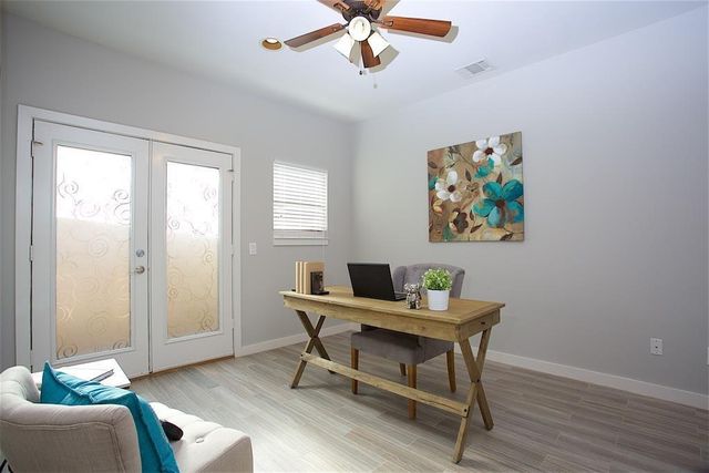 5342 Darling Street A, Houston, TX 77007