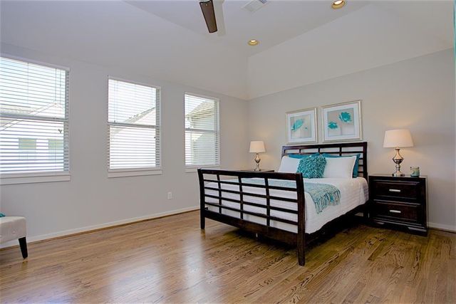 5342 Darling Street A, Houston, TX 77007