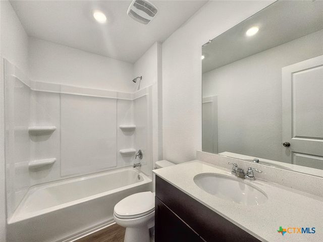 609 Soapstone Pass, San Marcos, TX 78656