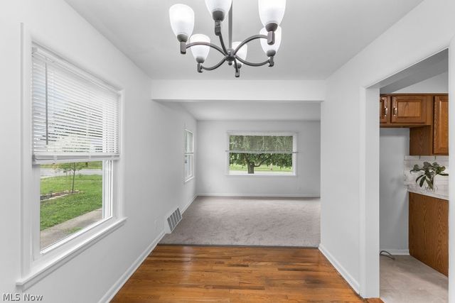 1107 Silver Lake Avenue, Cuyahoga Falls, OH 44223