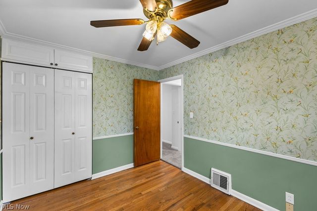 1107 Silver Lake Avenue, Cuyahoga Falls, OH 44223