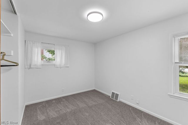 1107 Silver Lake Avenue, Cuyahoga Falls, OH 44223