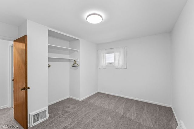 1107 Silver Lake Avenue, Cuyahoga Falls, OH 44223