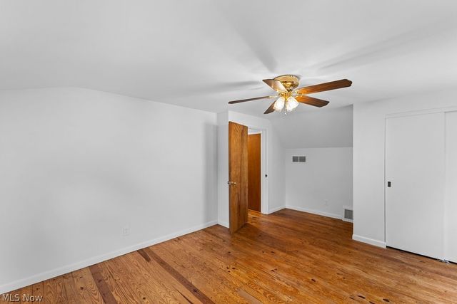 1107 Silver Lake Avenue, Cuyahoga Falls, OH 44223
