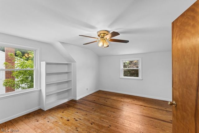 1107 Silver Lake Avenue, Cuyahoga Falls, OH 44223