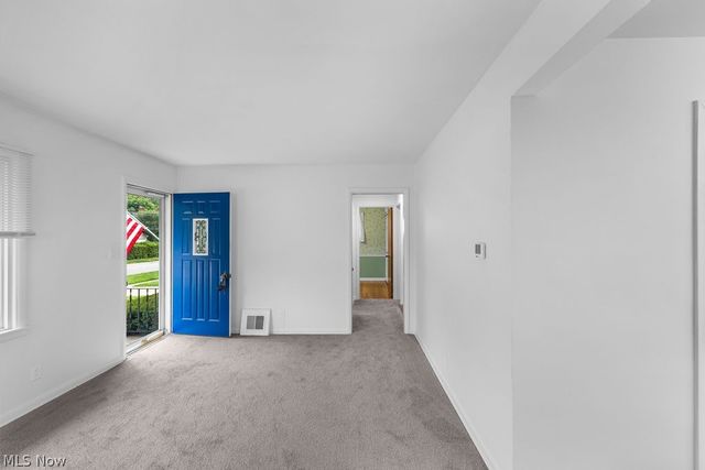 1107 Silver Lake Avenue, Cuyahoga Falls, OH 44223