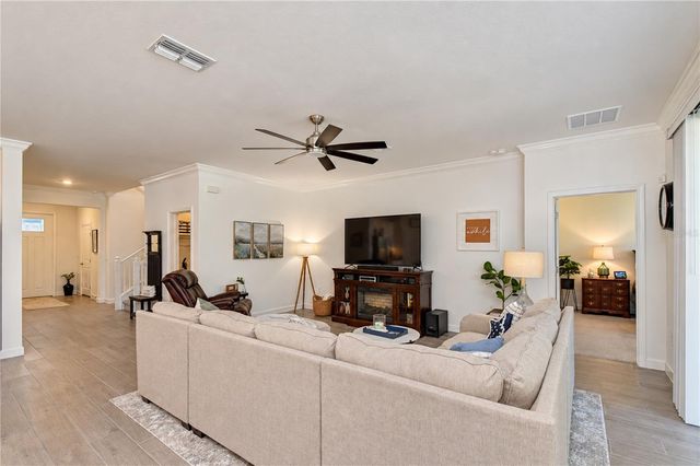 10577 BANYAN BREEZE BOULEVARD, Land O Lakes, FL 34638