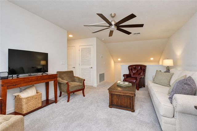 10577 BANYAN BREEZE BOULEVARD, Land O Lakes, FL 34638