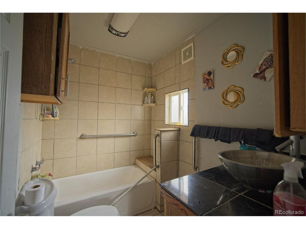 6330 E 54th Ave, Commerce City, CO 80022