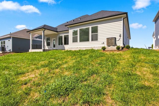 838 Drivers Cir, Columbia, TN 38401