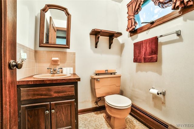 88 Marywood Drive, Cheektowaga, NY 14043