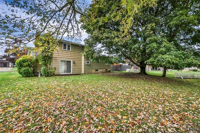 88 Marywood Drive, Cheektowaga, NY 14043