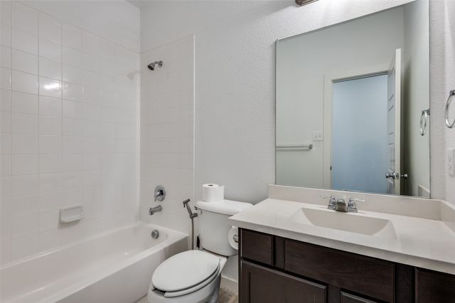 221 Bankhurst Drive, Anna, TX 75409