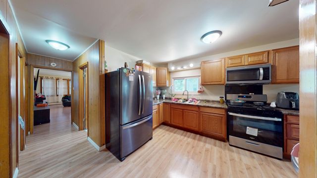 6832 Waveland Avenue, Hammond, IN 46323