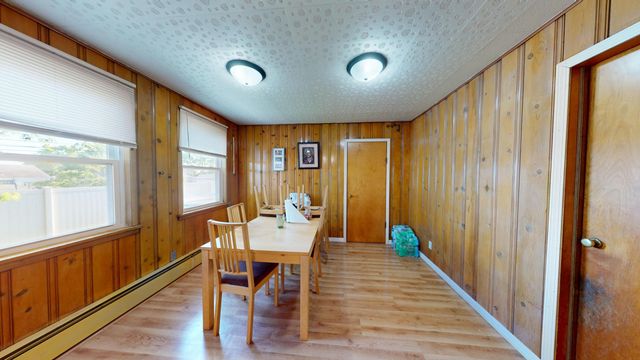 6832 Waveland Avenue, Hammond, IN 46323