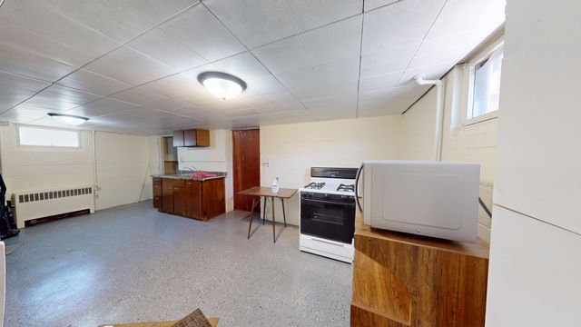 6832 Waveland Avenue, Hammond, IN 46323