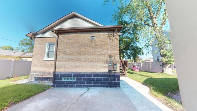 6832 Waveland Avenue, Hammond, IN 46323