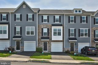 4940 BROOKSIDE CT, Coopersburg, PA 18036