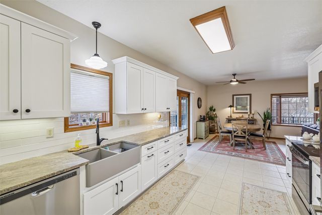 1511 W Franklin Avenue, Indianola, IA 50125