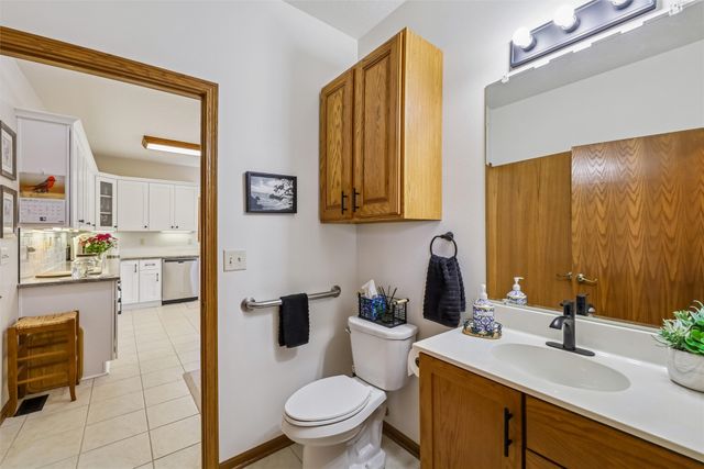 1511 W Franklin Avenue, Indianola, IA 50125