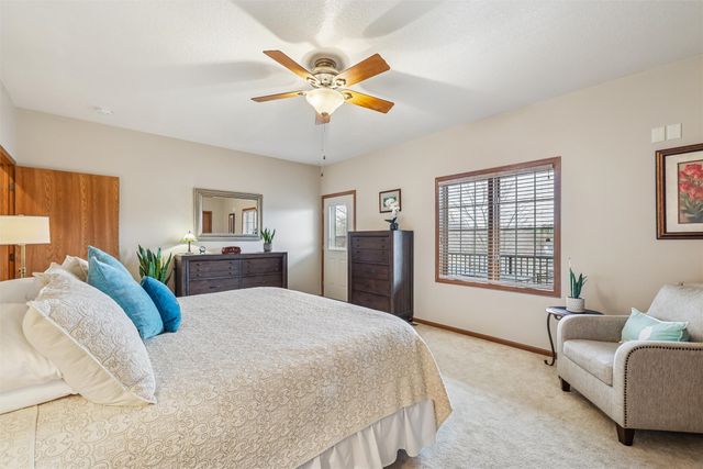 1511 W Franklin Avenue, Indianola, IA 50125