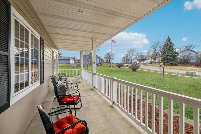 1511 W Franklin Avenue, Indianola, IA 50125