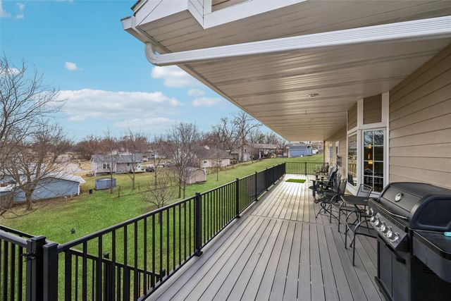 1511 W Franklin Avenue, Indianola, IA 50125