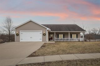 1511 W Franklin Avenue, Indianola, IA 50125