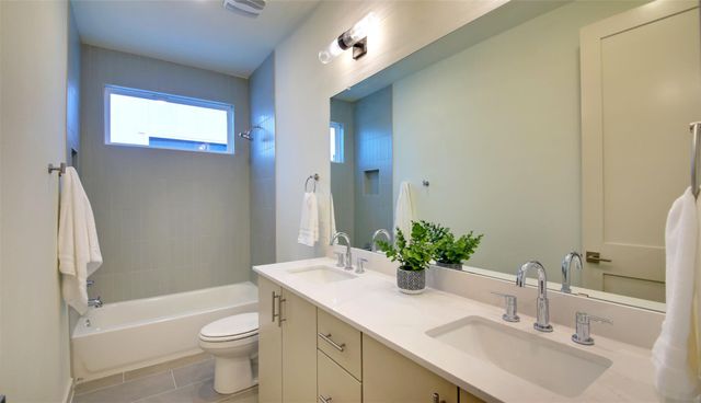 6802 Montana ST 2, Austin, TX 78741